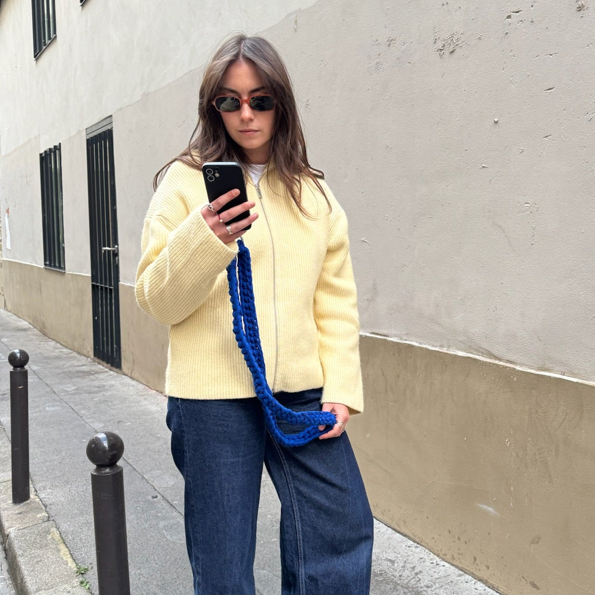 Bandoulière de téléphone - bleu électrique