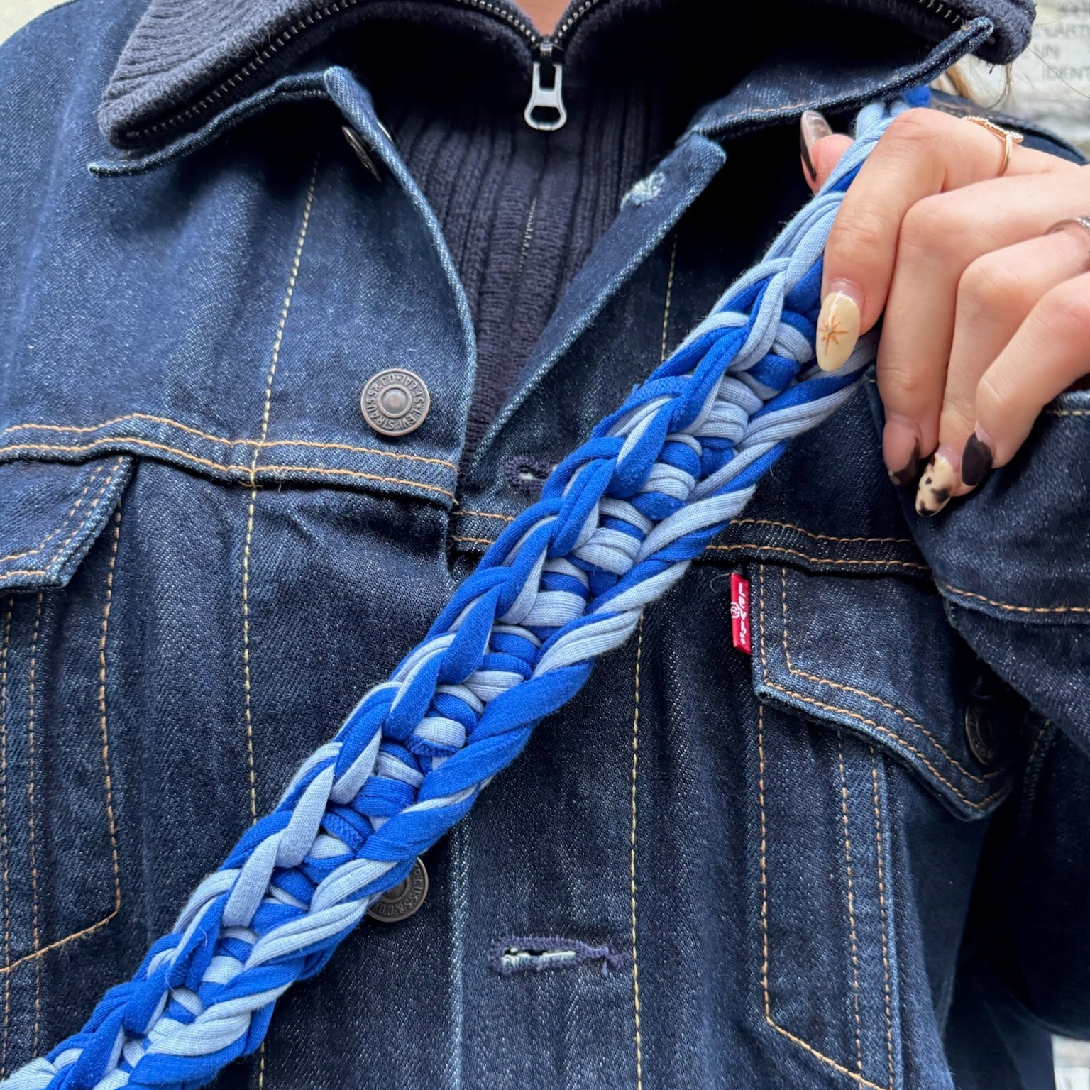 Bandoulière de téléphone - bleu électrique et clair